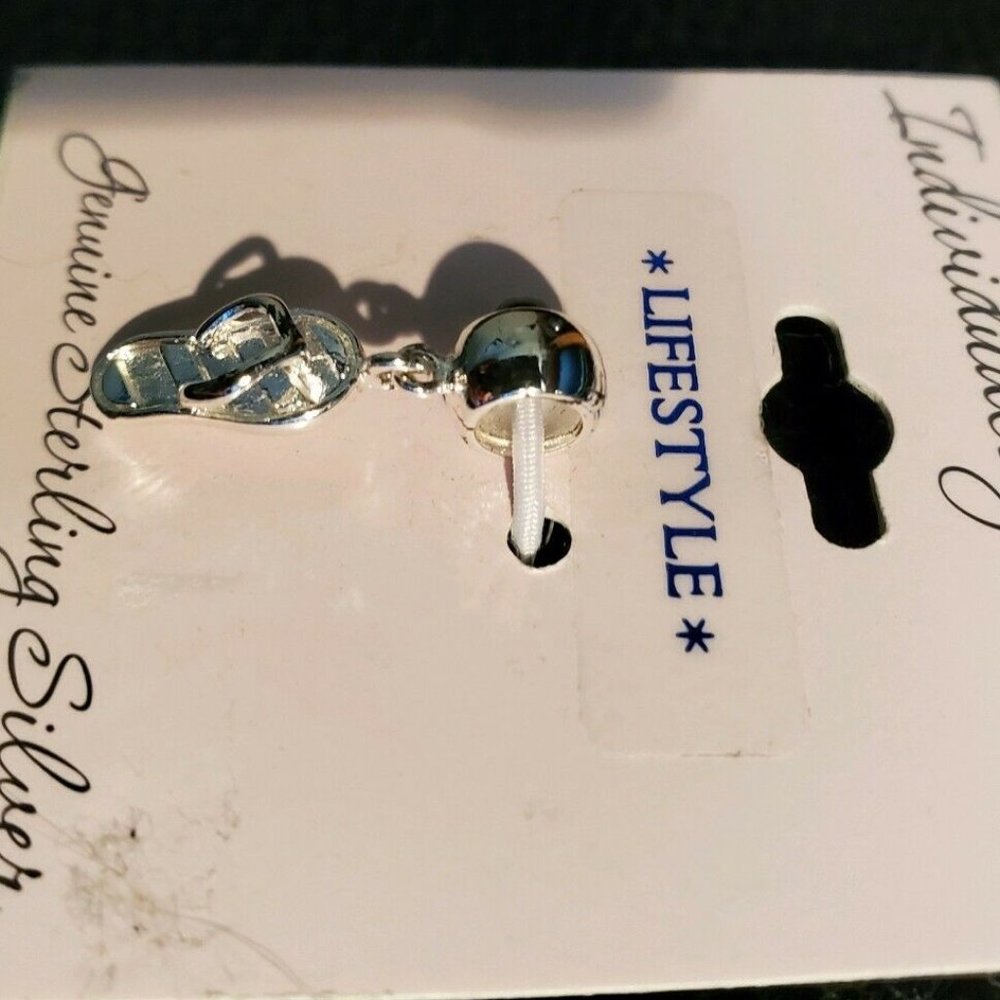 Individuality Beads Silver Flip-Flop Dangle Charm - Picture 3 of 5